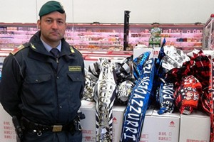 Le uova pasquali sequestrate dalla Guardia di Finanza