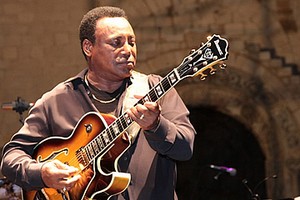 George Benson live a Trani