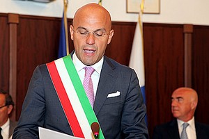Gigi Riserbato sindaco di Trani