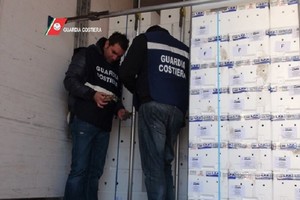 Sequestrati 30mila kg di prodotti ittici non a norma