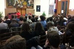 Lezione di primo soccorso al Liceo De Sanctis. <span>Foto Maria Scoccimarro</span>