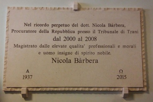 Scoperta targa in memoria del Procuratore Barbera