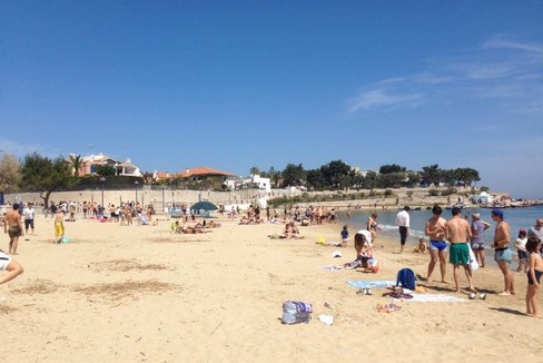 spiaggia di Colonna prima domenica di mare