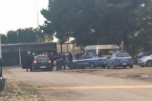 Rissa durante una gara di calcio, intervengono le forze dell'ordine