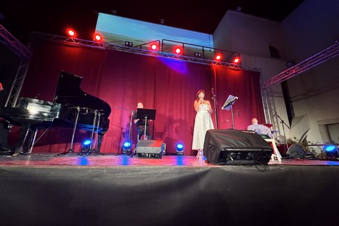 Palazzo Beltrani - 'Jazz a Corte' |  "InCanto di Donne " un progetto di Domenico Balducci