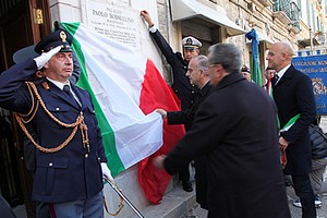 Cerimonia di intitolazione a Paolo Borsellino della palazzina confiscata al boss Annacondia