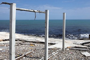 Degrado al lido Marechiaro