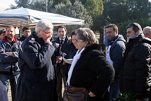 Il nuovo mercato alimentare in piazza Madre Teresa di Calcutta