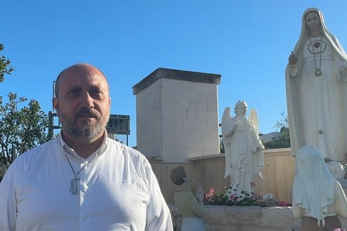 La parrocchia Madonna di Fatima accoglie il SS.Crocifisso