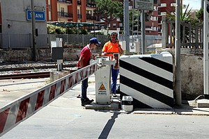 Passaggio a livello in via Corato