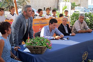 Presentazione tennis allo sporting club di Trani