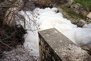 Schiuma nel Ciappetta Camaggio