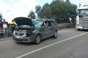 Incidente SS93, ferita donna tranese