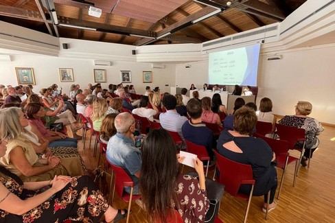 Biblioteca Bovio. Mercoledì 25 marzo 2026, ore 17.30: presentazione del libro LA SETTIMANA SANTA di Rino Negrogno