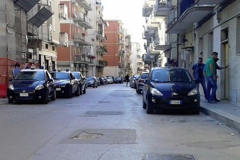 Lite in famiglia, un uomo rimane ferito in via Dalmazia