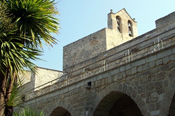Trani, Monastero di Colonna