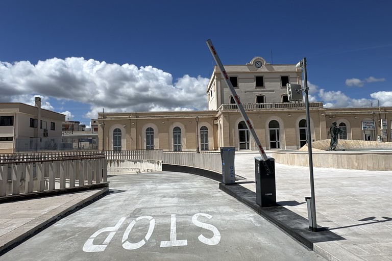 Parcheggio interrato di Piazza XX Settembre,. <span>Foto Tonino Lacalamita</span>