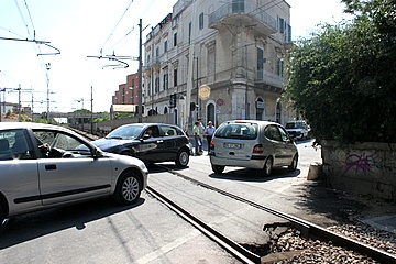 Sottopasso di via de Robertis a senso unico