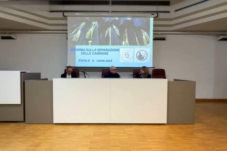 avv. Tullio Bertolino, Luca Gagliardi e Giuseppina Chiarello. <span>Foto Adriana Fabrizio</span>