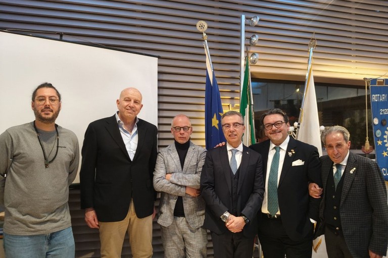 Carlo Laurora Junior, Giancarlo Ceci, Gianni Forte, Giuseppe Papagno, Antonio Bellisario Braia, Riccardo Inchingolo. <span>Foto Adriana Fabrizio</span>
