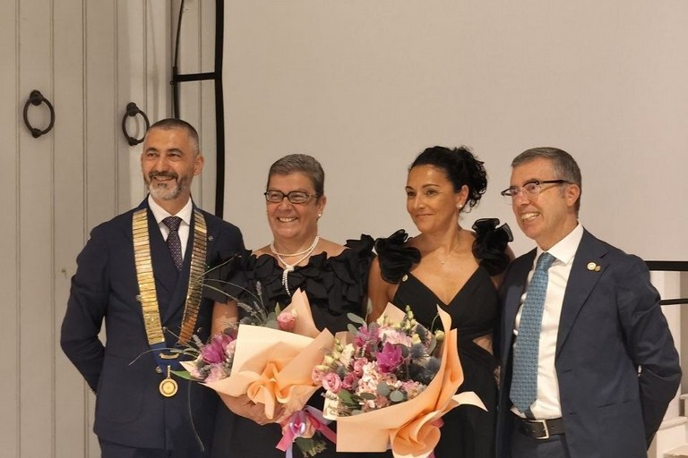Salvatore Nardò e Giuseppe Papagno con le mogli Cristina Allegretta e Mimma Pagano. <span>Foto Adriana Fabrizio</span>