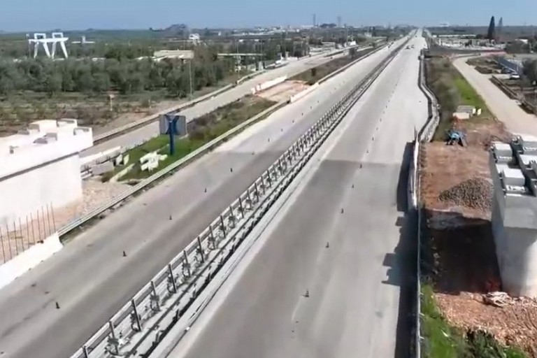 SP1 Trani-Andria, varo del ponte: chiusure e disagi al traffico dal 23 al 27 marzo. <span>Foto credits</span>