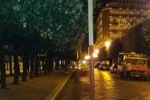 Palo illuminazione San Nicola in piazza della Repubblica