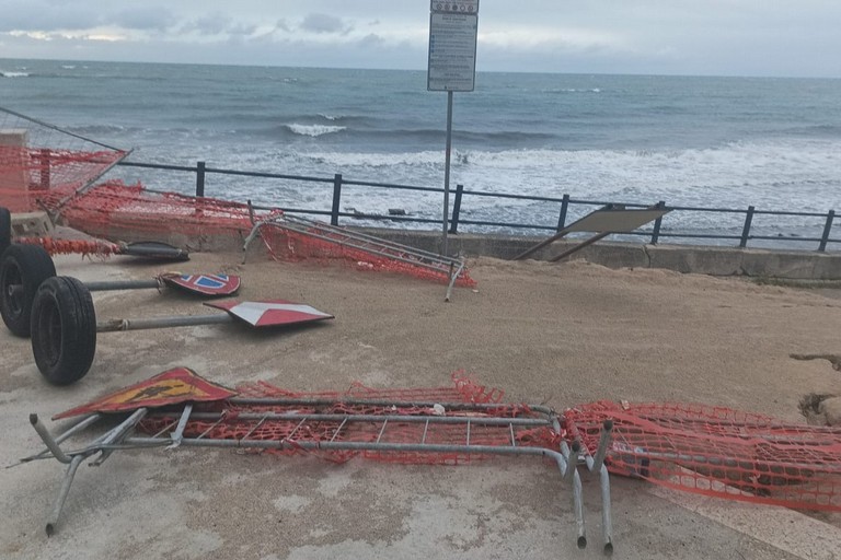 Lavori Scoglio di Frisio