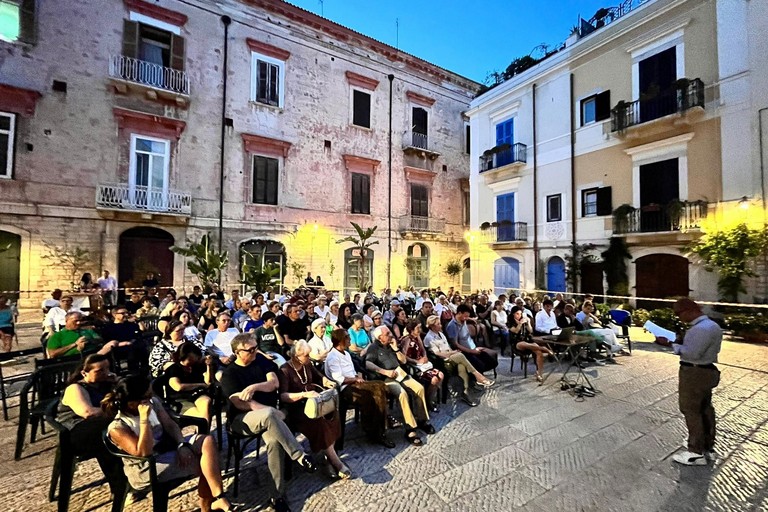 Associazione Tranensis celebra il Maestro Enzo Guacci. <span>Foto Ass.ne Tranensis</span>