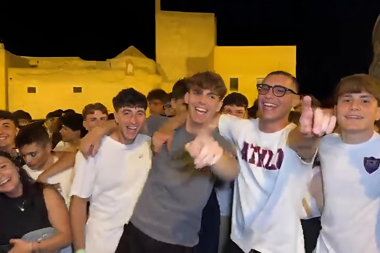 Notte prima degli esami. <span>Foto Tonino Lacalamita</span>
