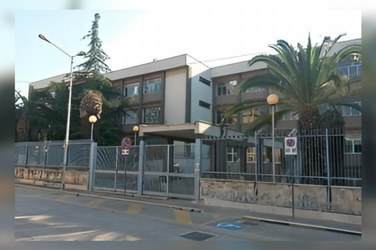 Trani - Scuola 