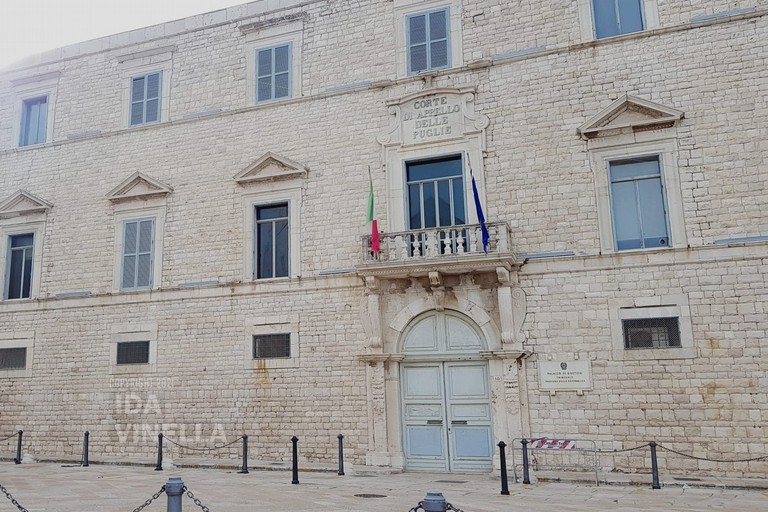 Tribunale di Trani. <span>Foto Ida Vinella</span>