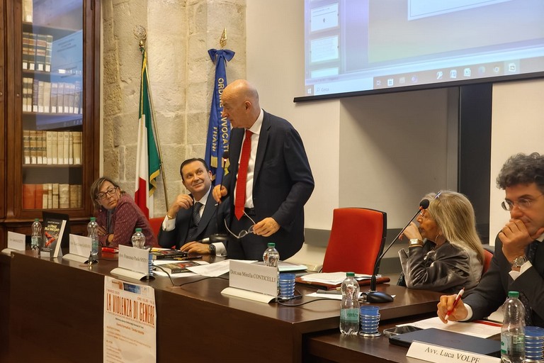 Il viceministro Sisto a Trani. <span>Foto Adriana Fabrizio</span>