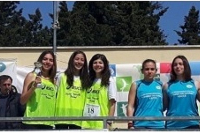 Studenti del Vecchi alla finale di corsa campestre regionale