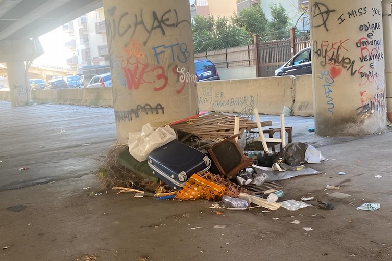 Trani, degrado sottovia SS16bis, la ASL non fa sconti: «Anas bonifichi subito per tutelare la salute pubblica»