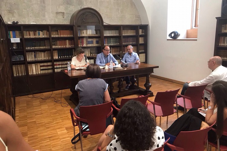 Pass Laureati, incontro in biblioteca