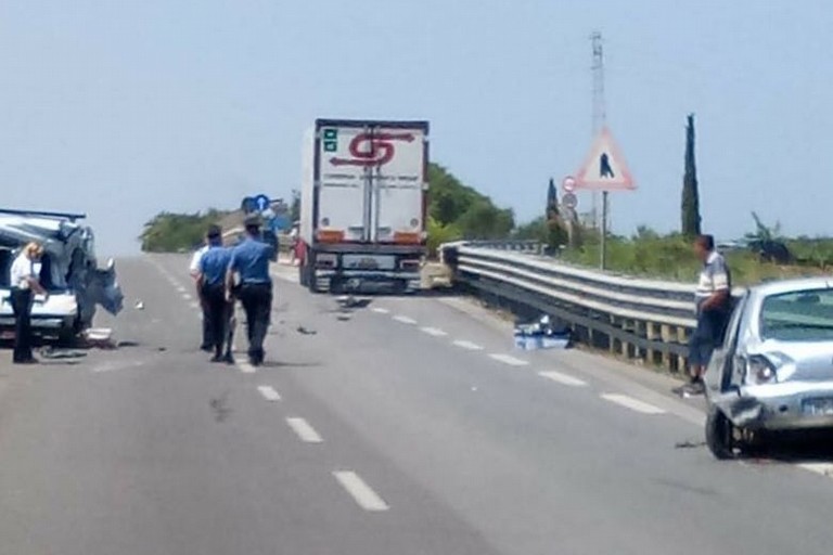 Incidente sulla 16 bis