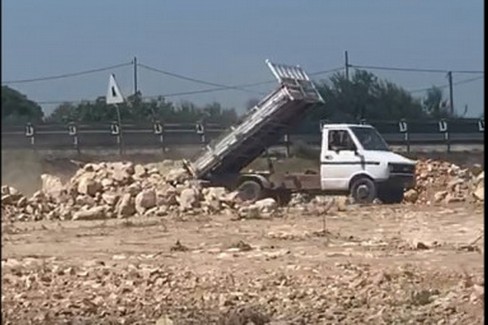 Abbandono materiale cantiere