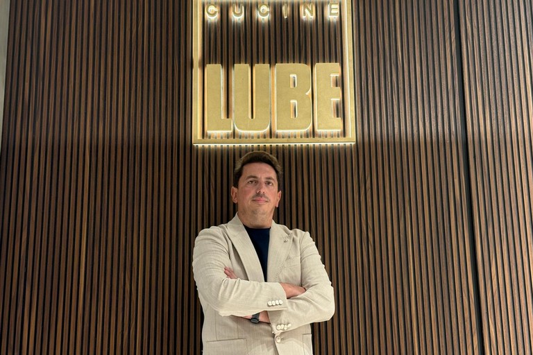 AB Arredamenti inaugura a Molfetta il nuovo showroom